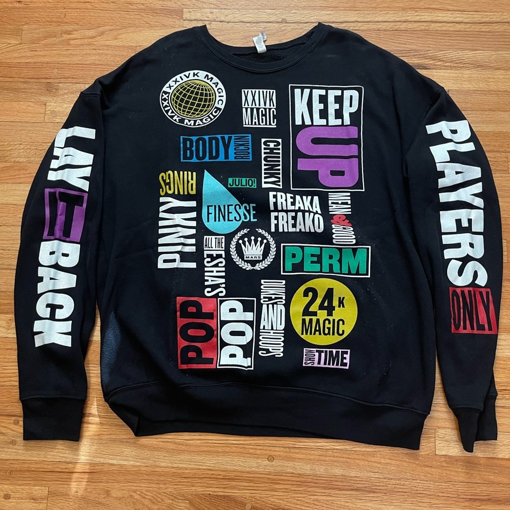Bruno Mars 24k Magic World Tour crewnwck sweatshirt